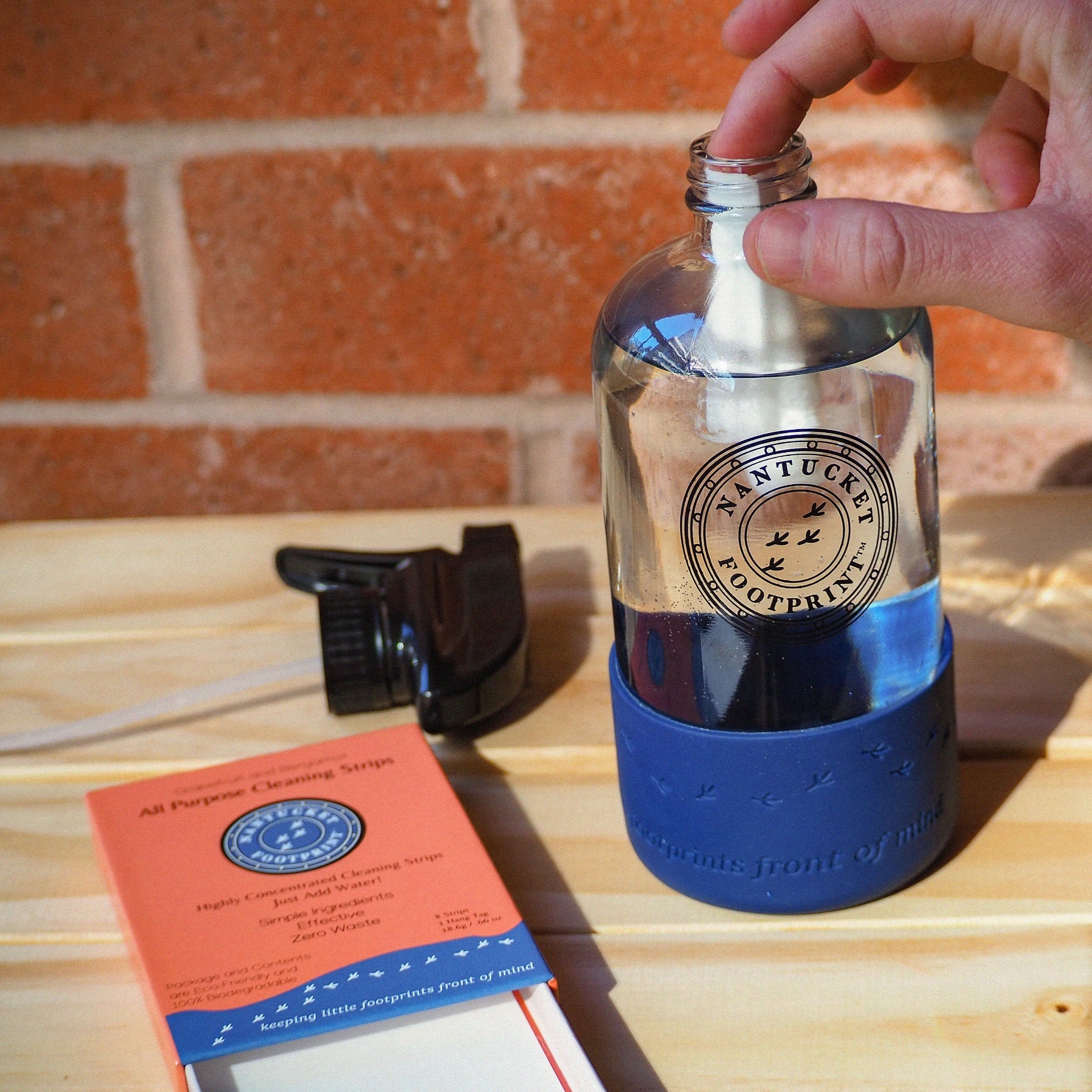 All-Purpose Cleaning Strips & Reusable Glass Bottle Set