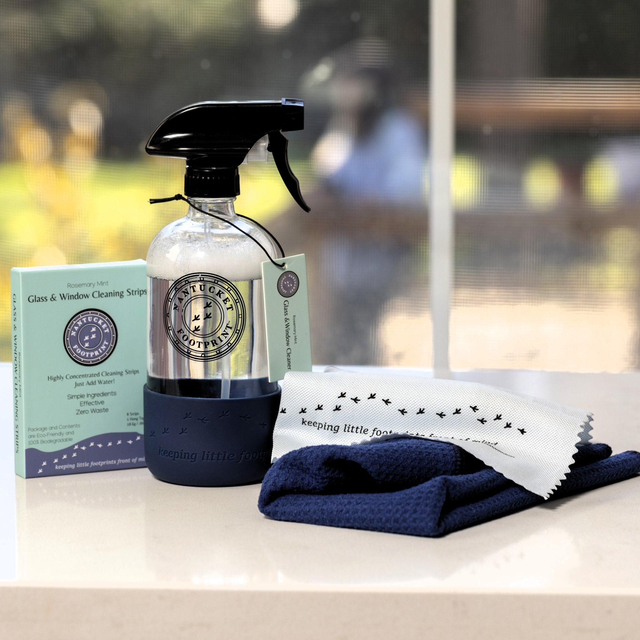 Window Cleaning Strips, Glass Bottle & Cloths Bundle